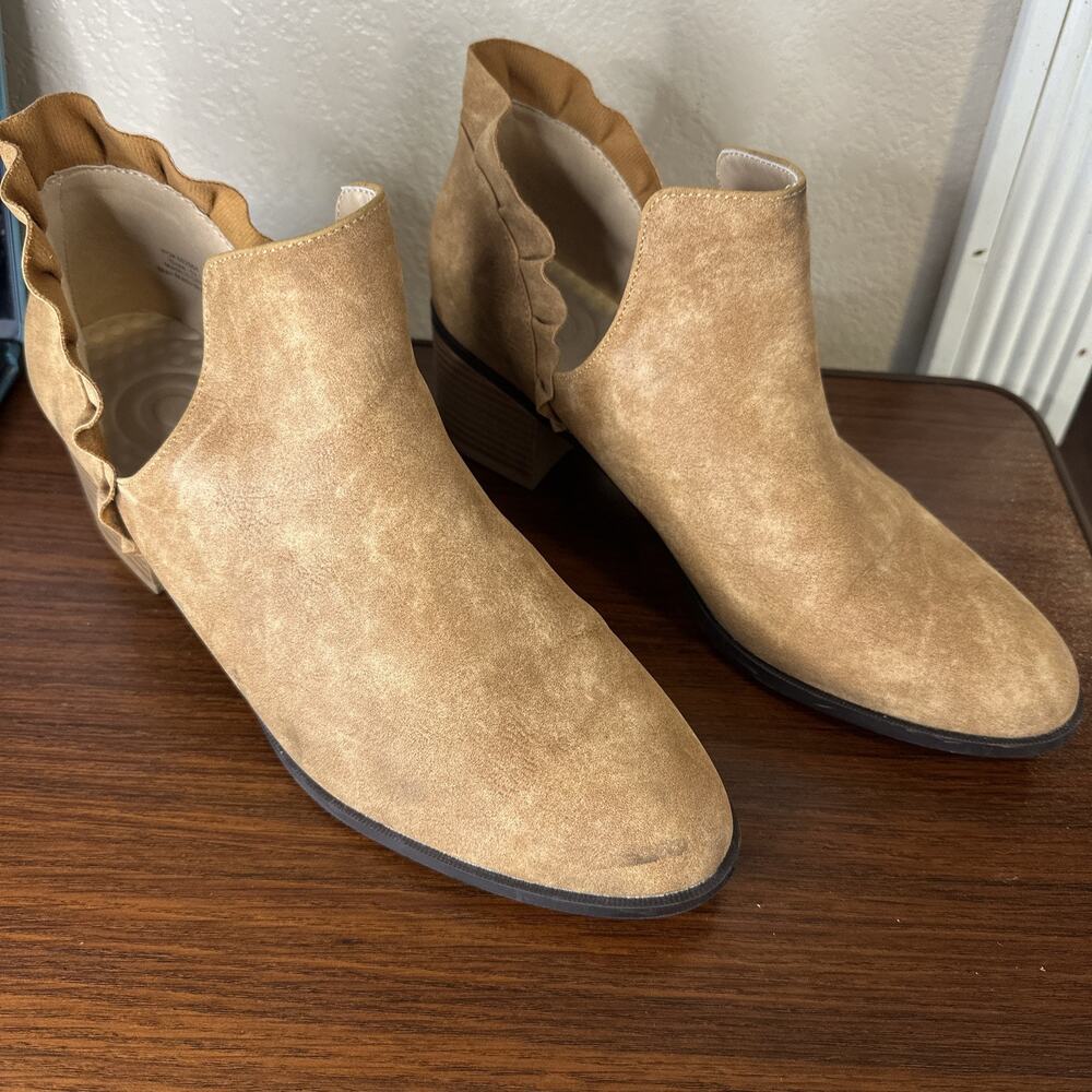 Journey Collection Lennie Brown Comfort Booties - Size 12